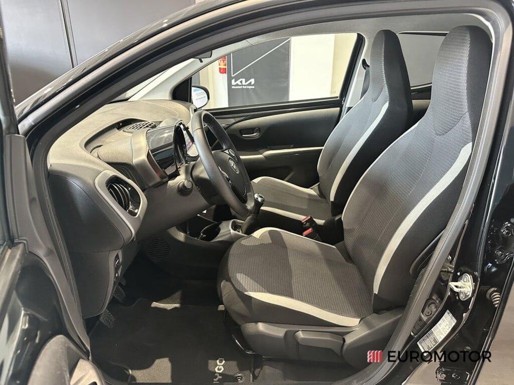 Toyota Aygo usata a Bari (14)