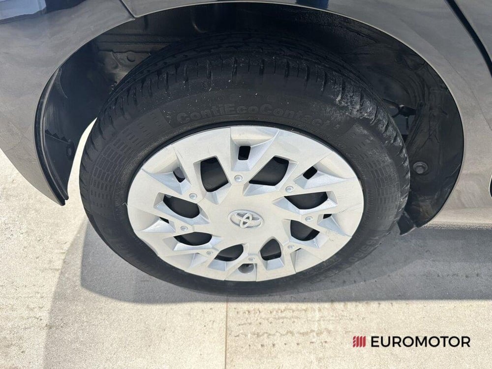 Toyota Aygo usata a Bari (5)