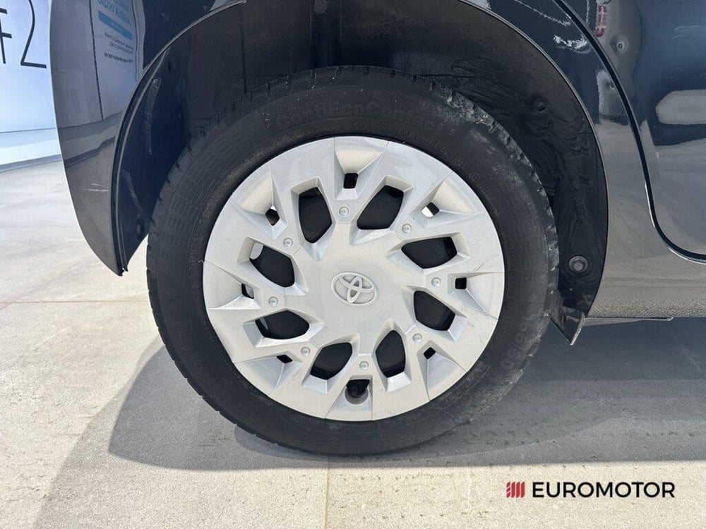 Toyota Aygo usata a Bari (7)