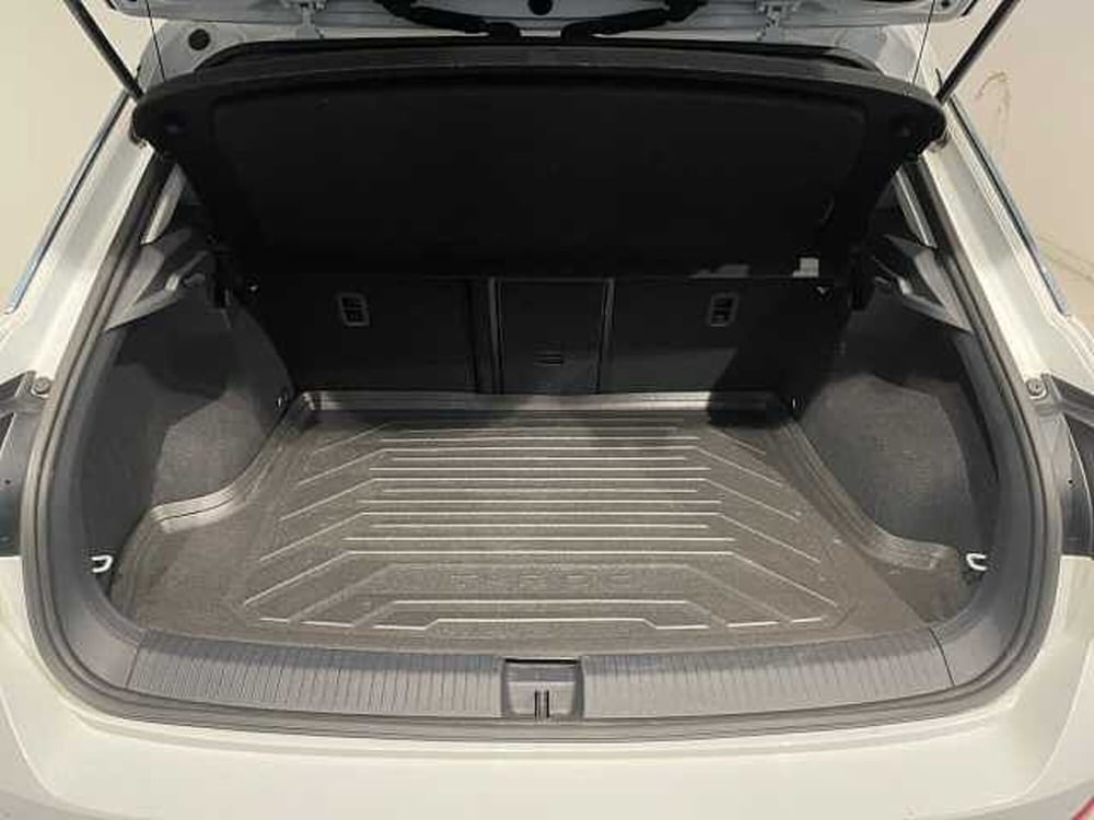 Volkswagen T-Roc usata a Ravenna (11)