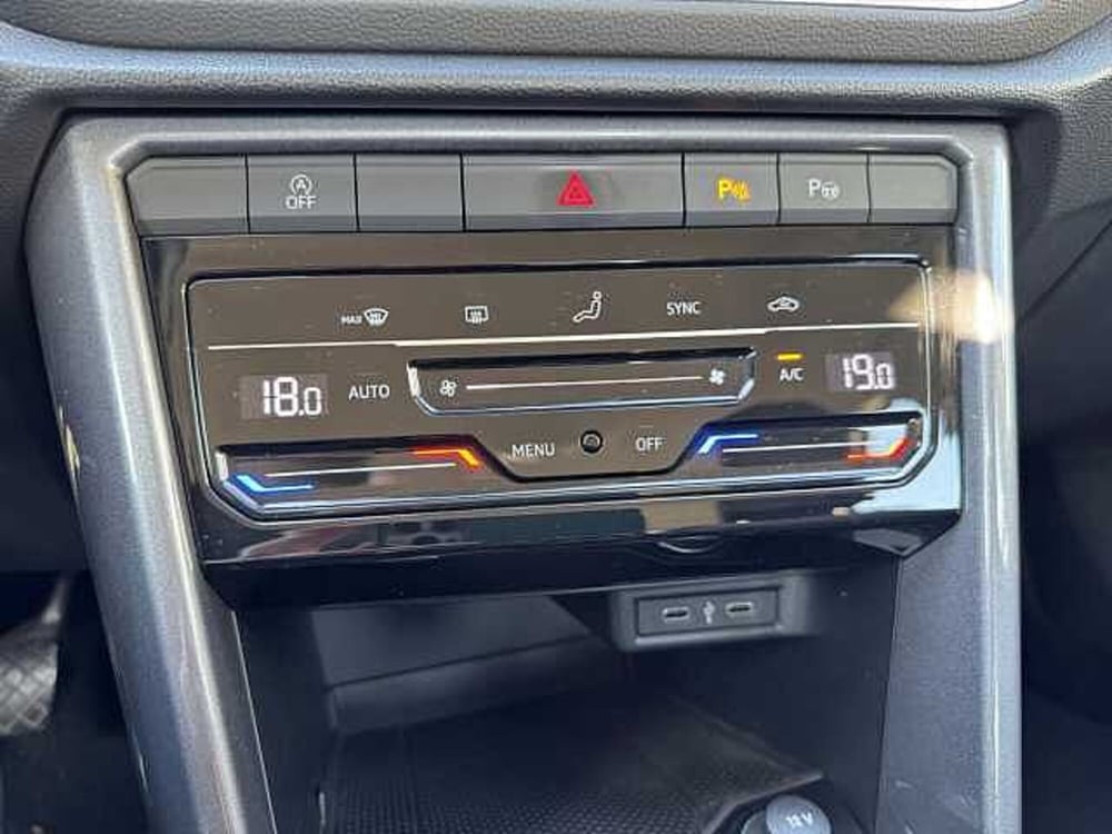 Volkswagen T-Roc usata a Ravenna (16)