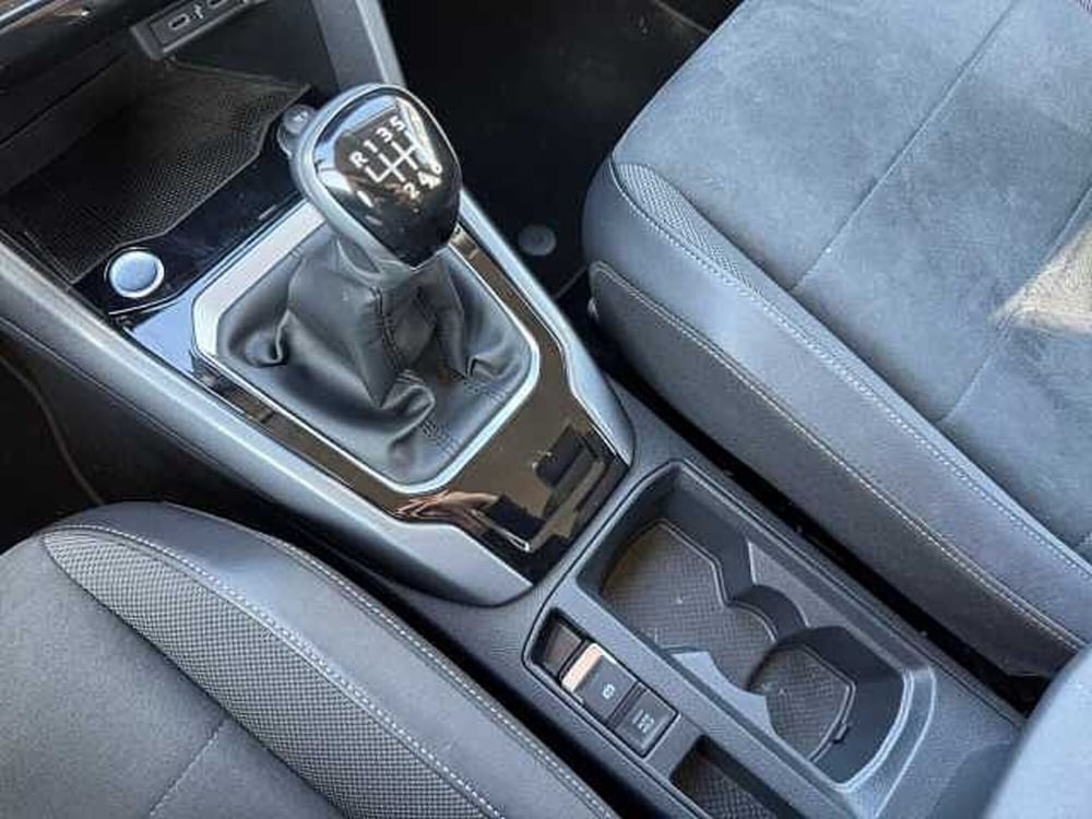 Volkswagen T-Roc usata a Ravenna (17)