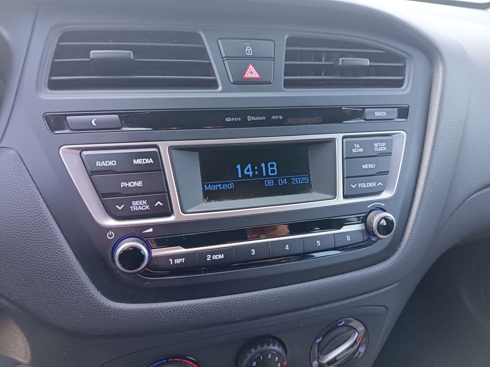 Hyundai i20 usata a Alessandria (13)