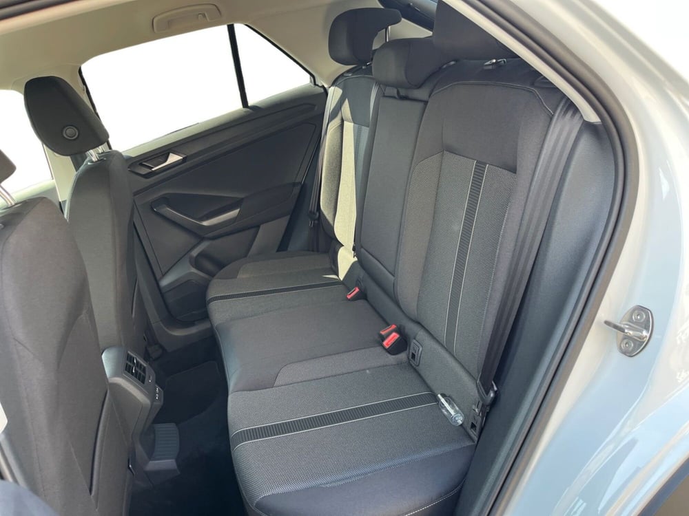 Volkswagen T-Roc usata a Modena (11)