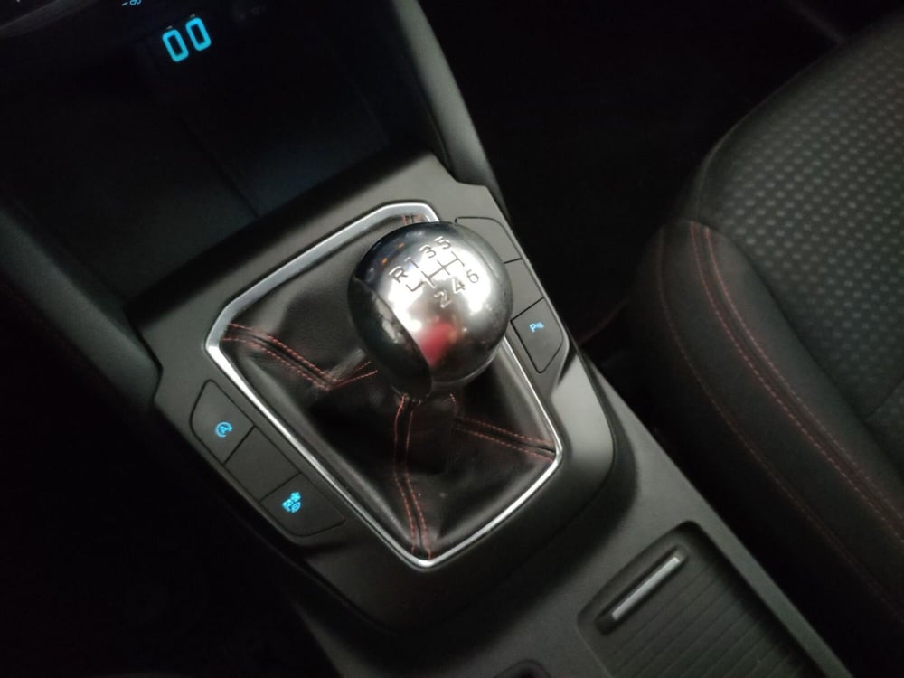 Ford Kuga usata a Roma (13)