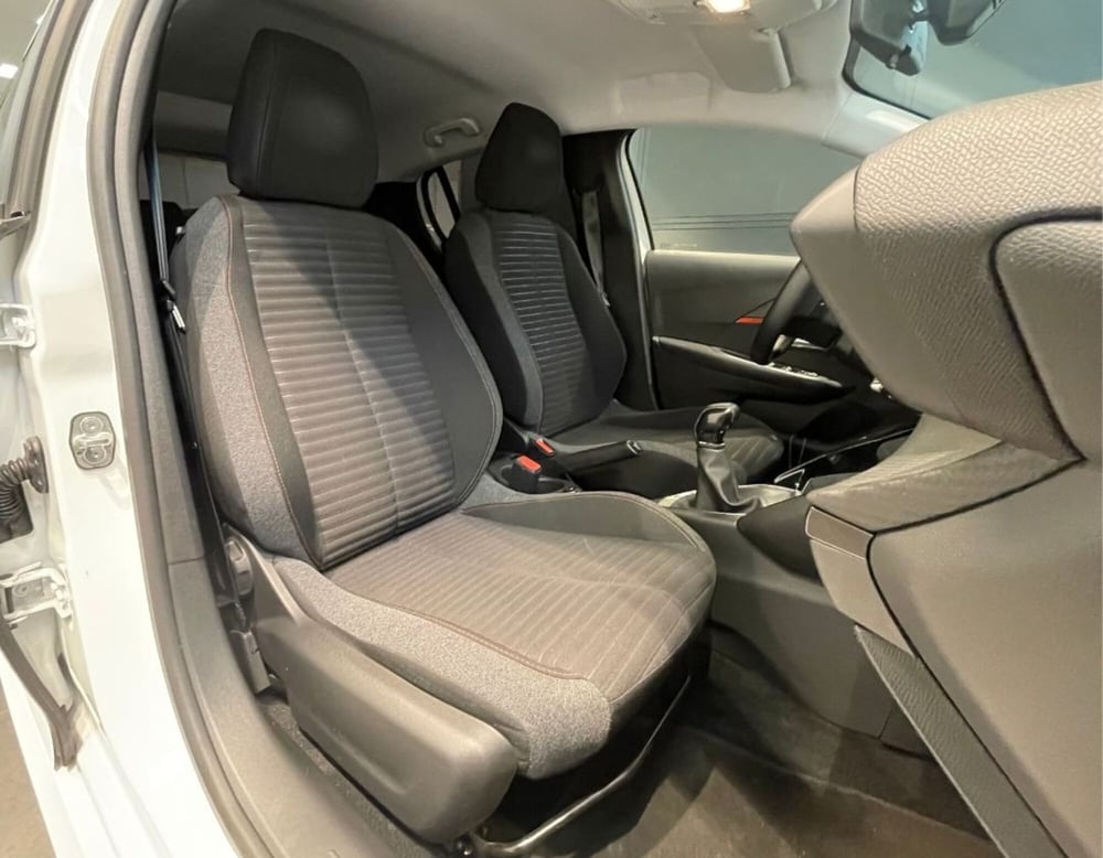 Peugeot 208 usata a Ferrara (5)