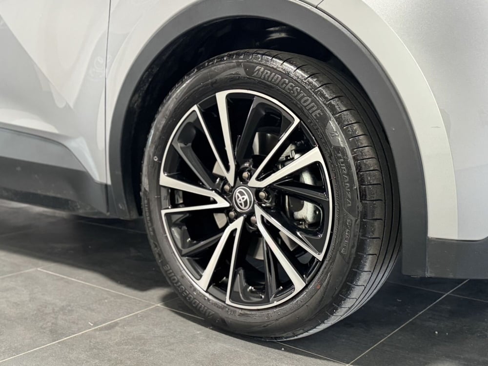 Toyota Toyota C-HR usata a Brescia (7)