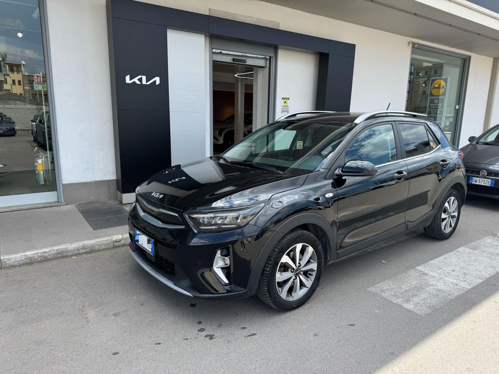 Kia Stonic usata a Napoli (2)