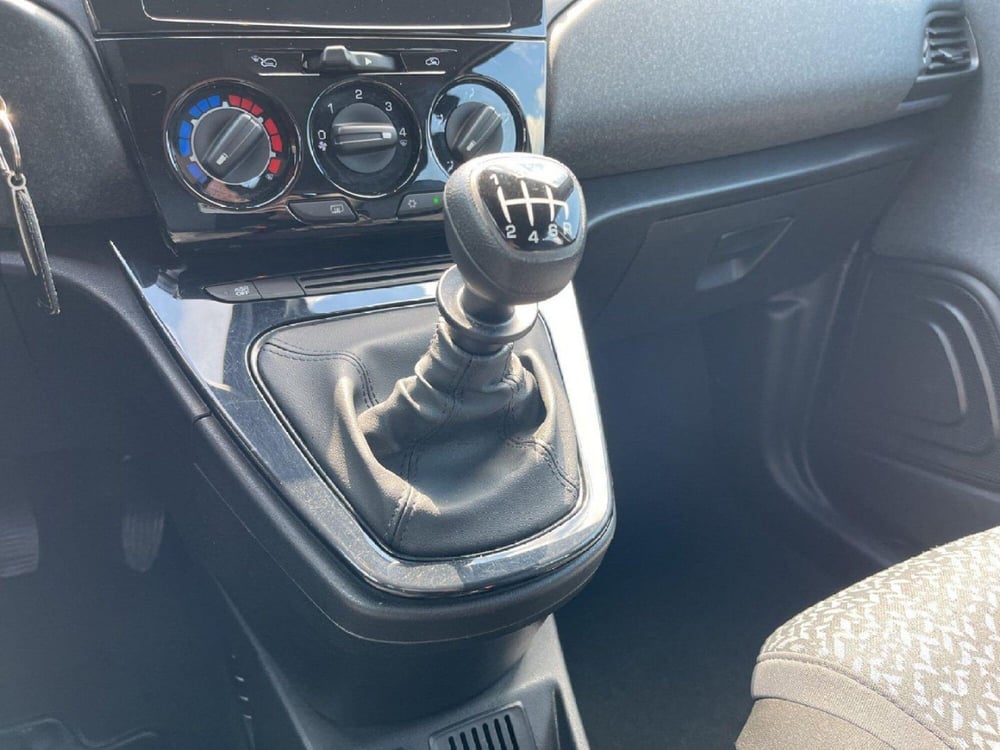 Lancia Ypsilon usata a Torino (14)