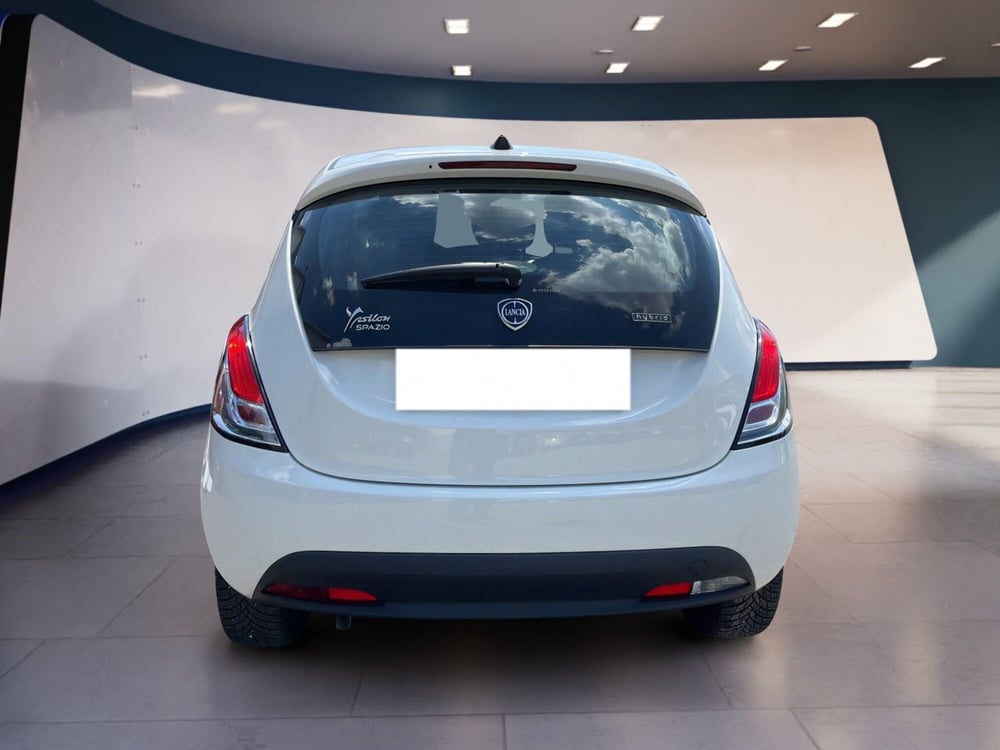 Lancia Ypsilon usata a Torino (6)