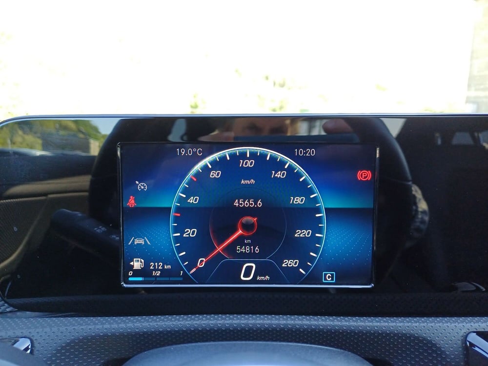 Mercedes-Benz CLA usata  (15)