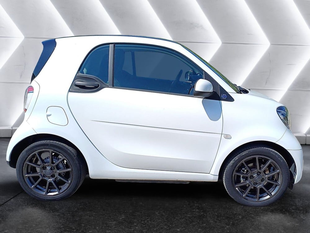 smart Fortwo usata  (5)