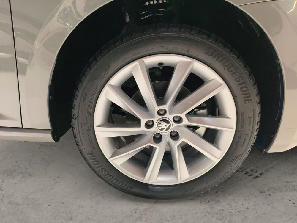 Skoda Scala nuova a Prato (14)