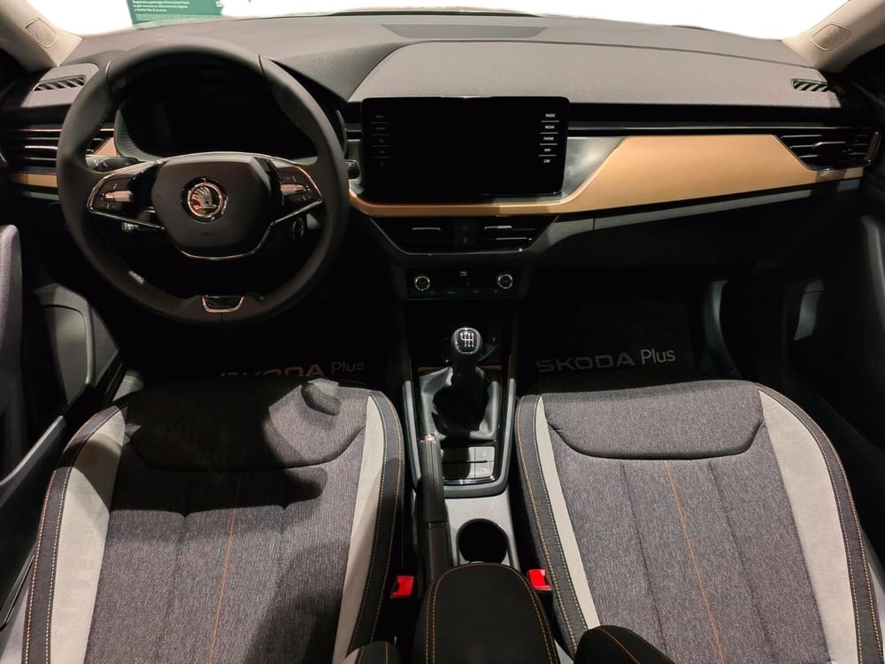 Skoda Scala nuova a Prato (8)