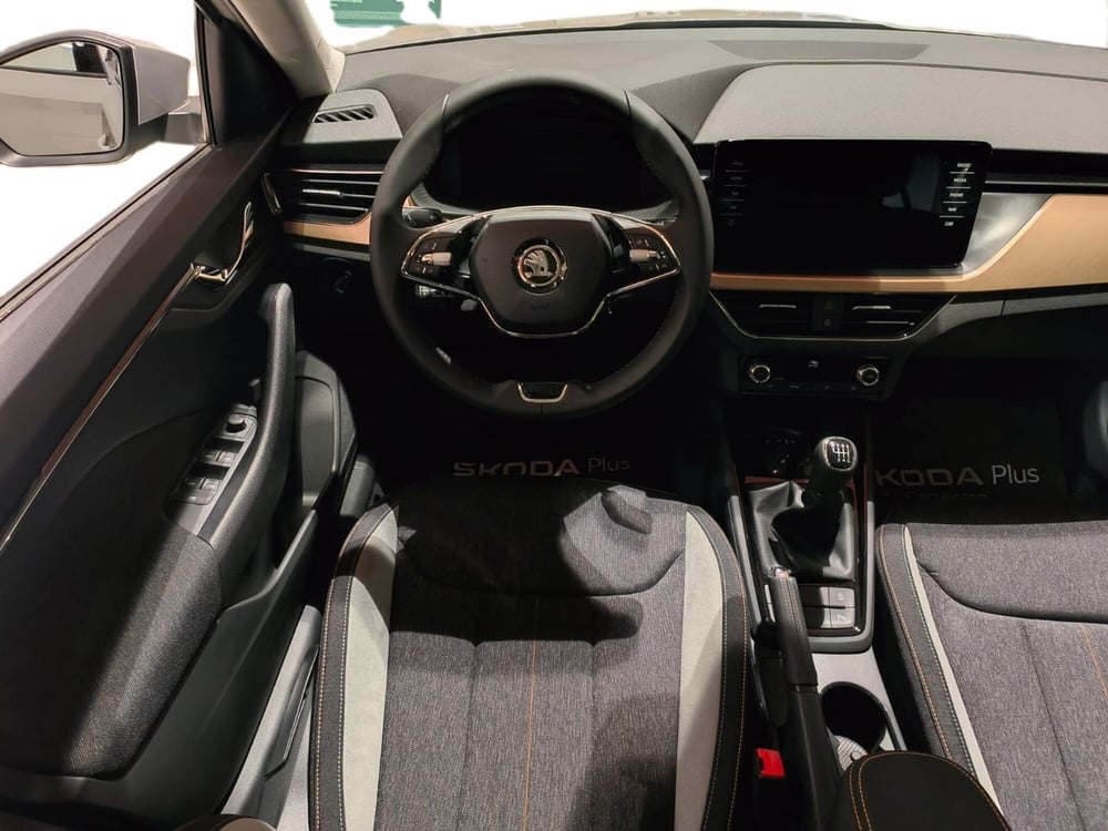 Skoda Scala nuova a Prato (9)