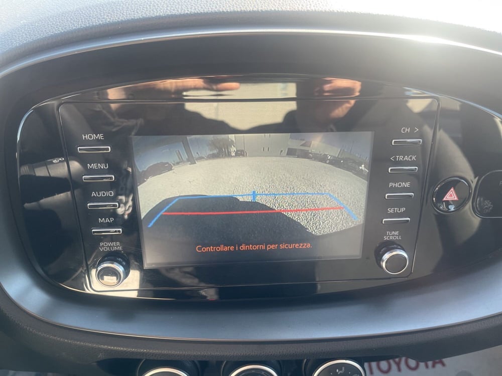 Toyota Aygo X usata a Ragusa (13)