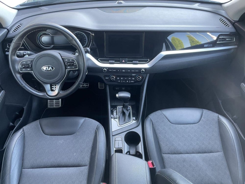 Kia Niro usata a Pistoia (12)