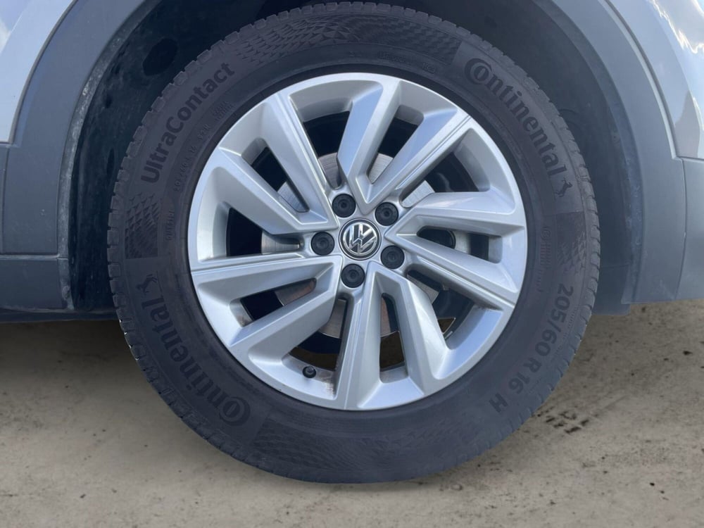 Volkswagen T-Cross usata a Pistoia (15)