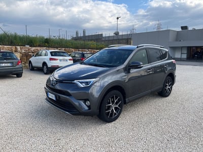 Toyota Rav4 Hybrid 2WD Style del 2017 usata a Ragusa