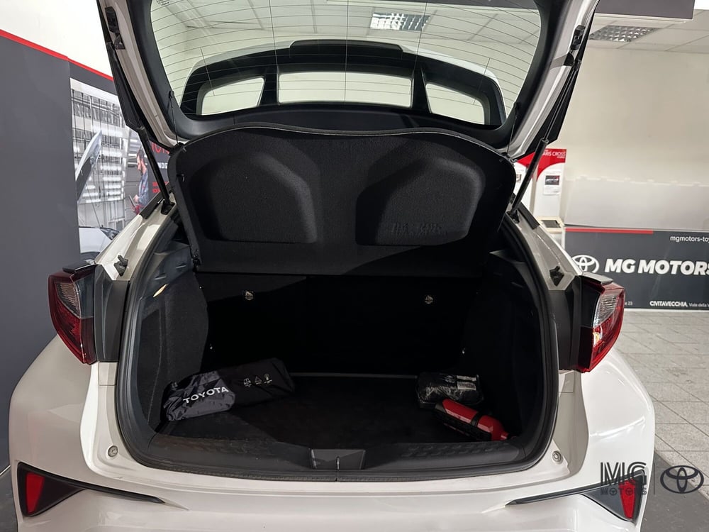 Toyota Toyota C-HR usata a Viterbo (5)