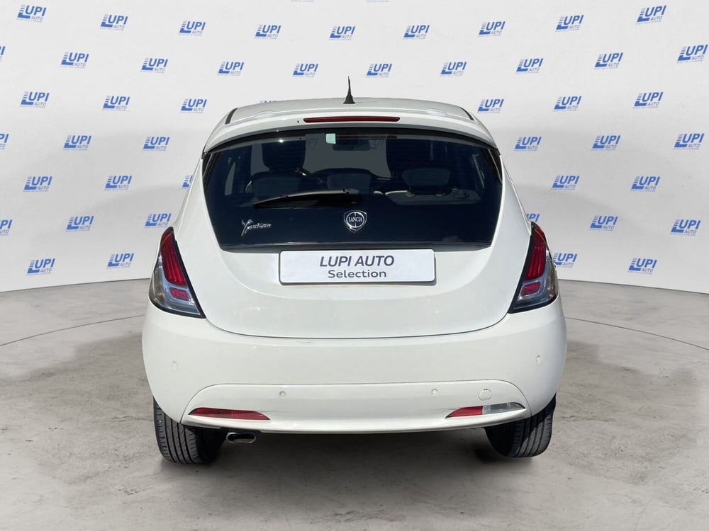 Lancia Ypsilon usata a Pistoia (6)
