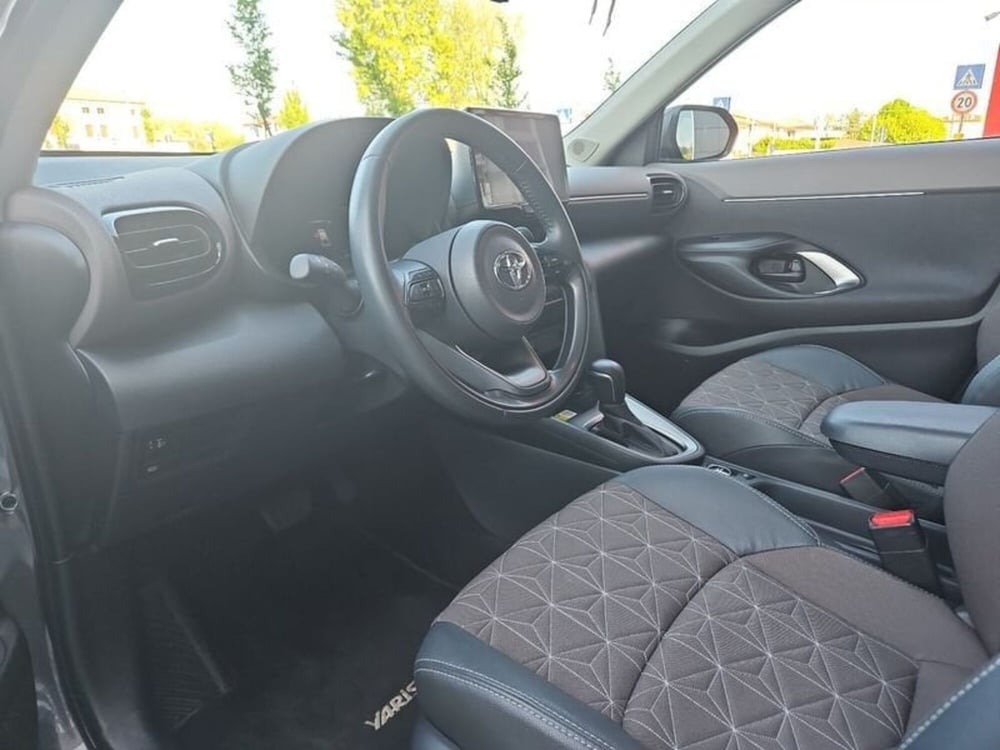 Toyota Yaris Cross usata a Vicenza (8)