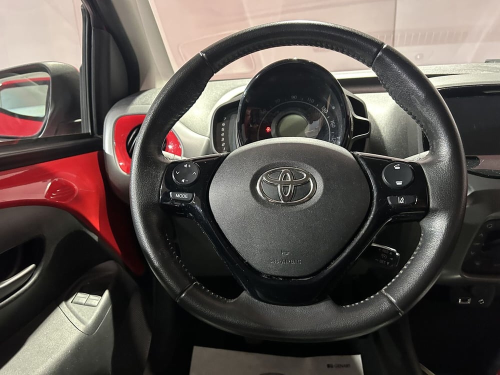 Toyota Aygo usata a Milano (10)