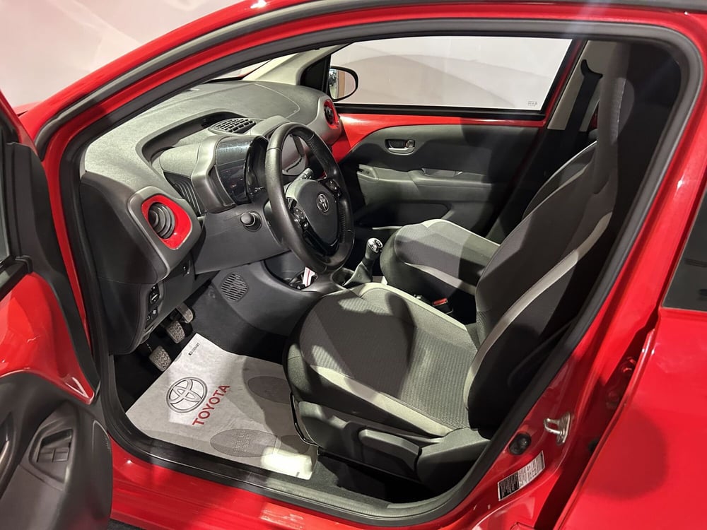 Toyota Aygo usata a Milano (12)