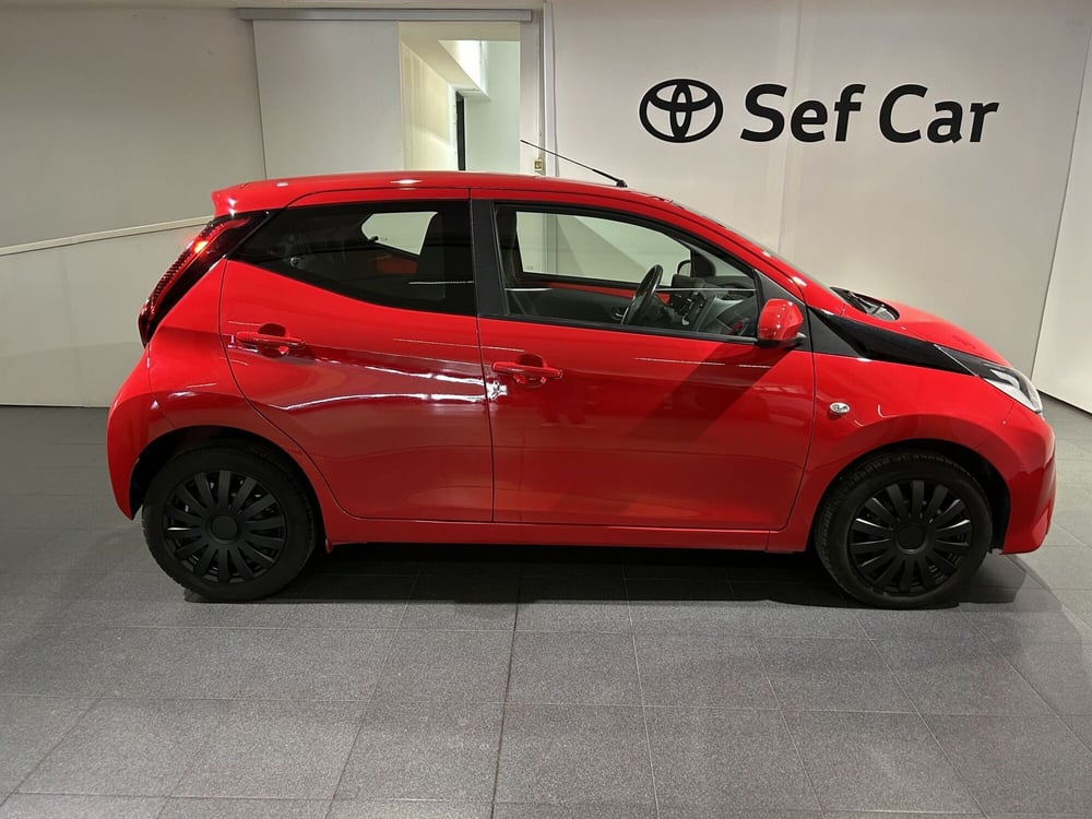 Toyota Aygo usata a Milano (14)