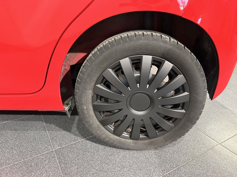 Toyota Aygo usata a Milano (15)