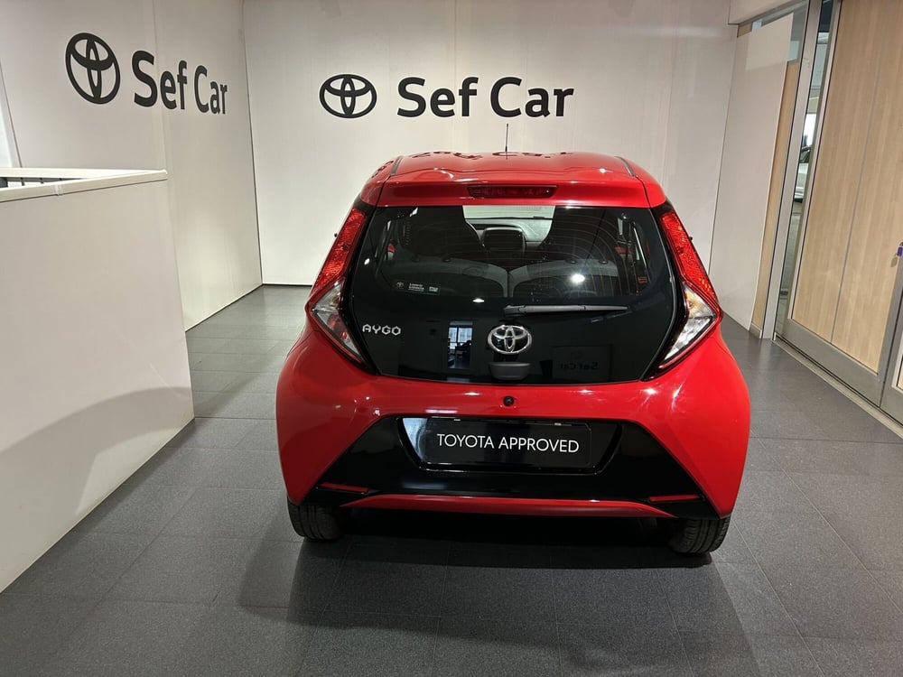 Toyota Aygo usata a Milano (4)