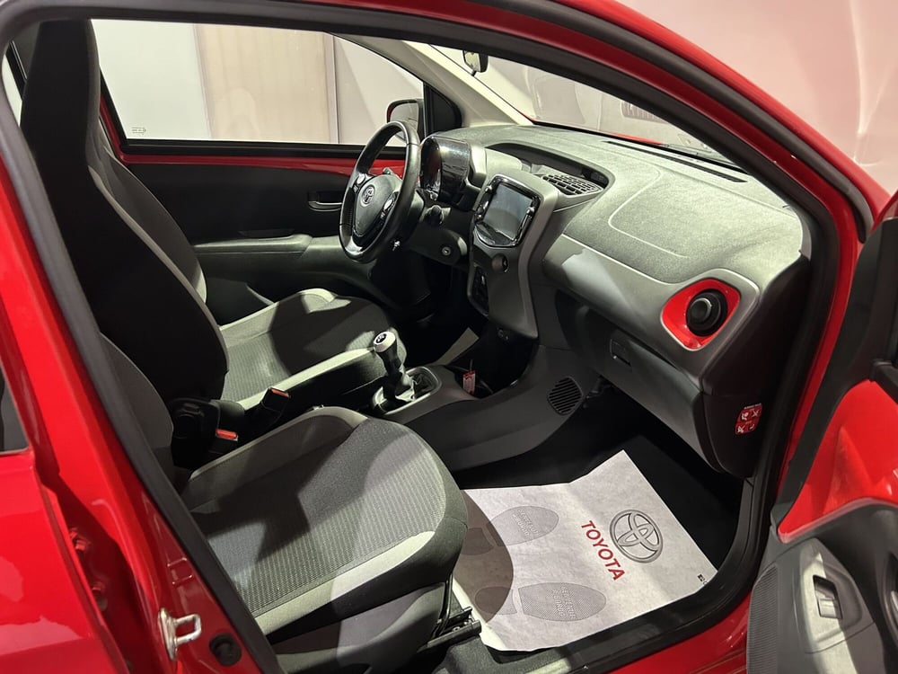 Toyota Aygo usata a Milano (6)