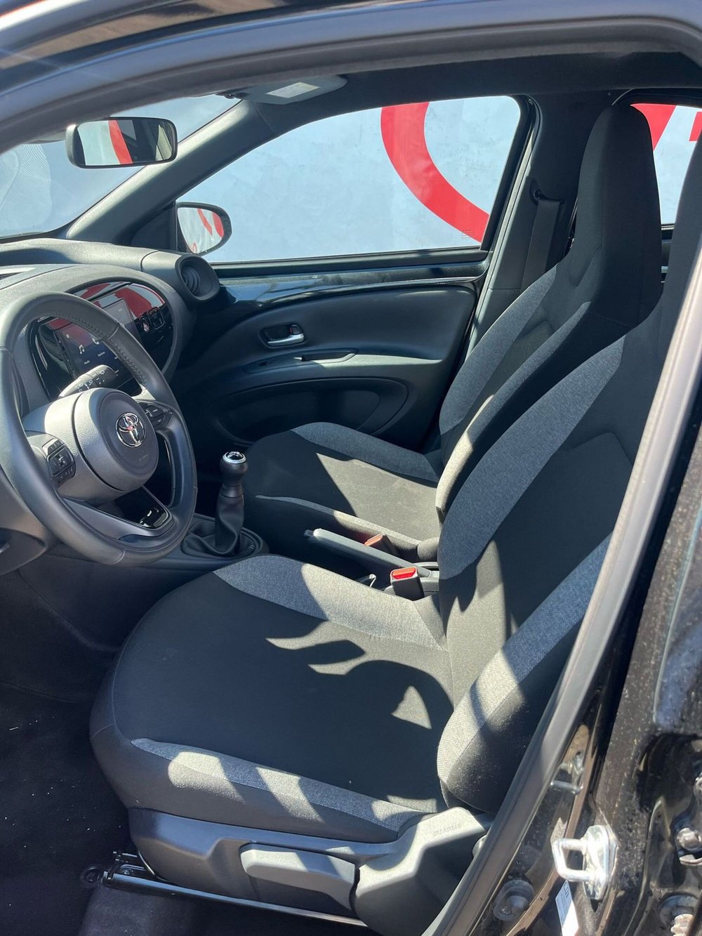 Toyota Aygo X usata a Cremona (12)