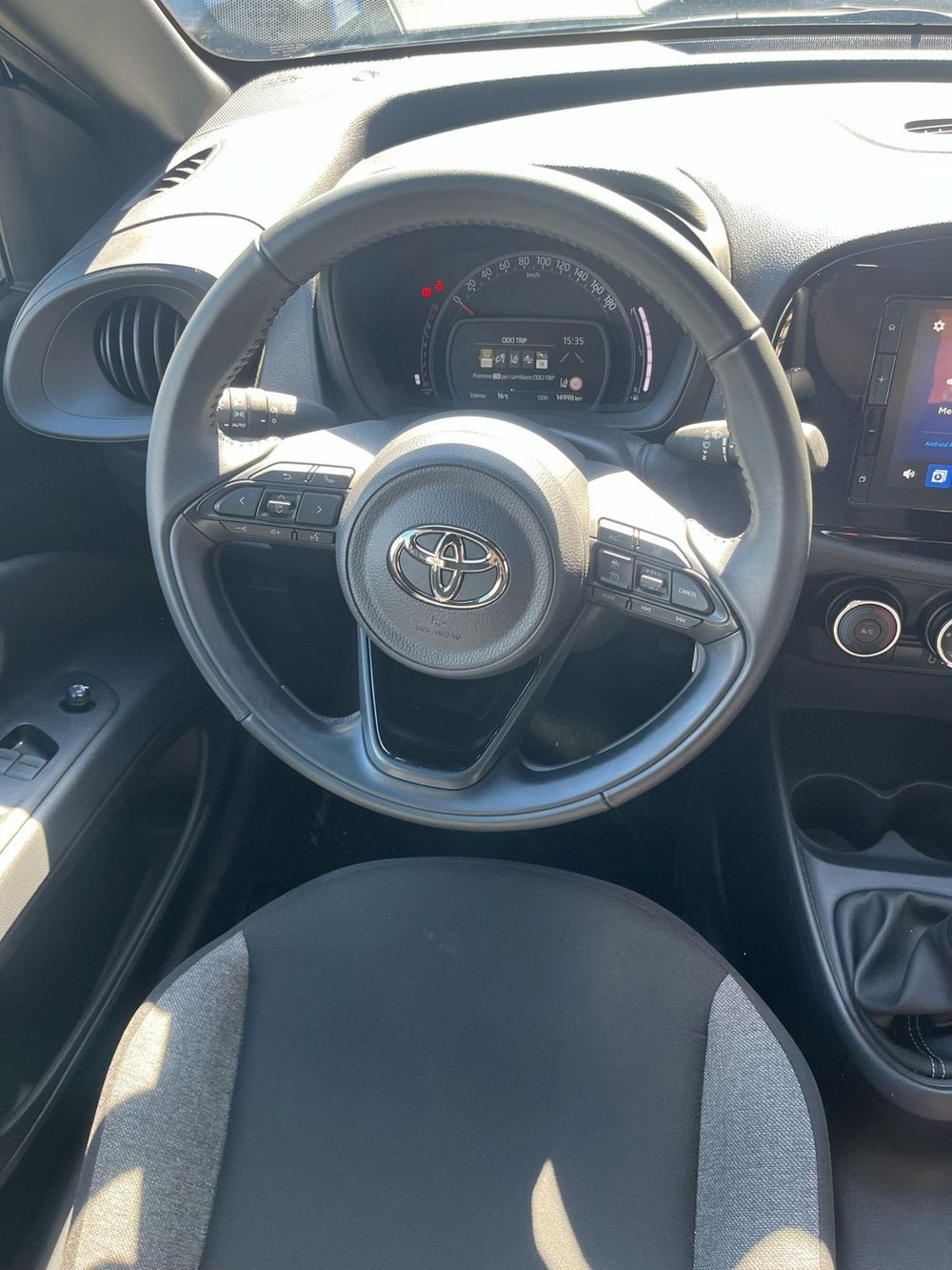 Toyota Aygo X usata a Cremona (8)