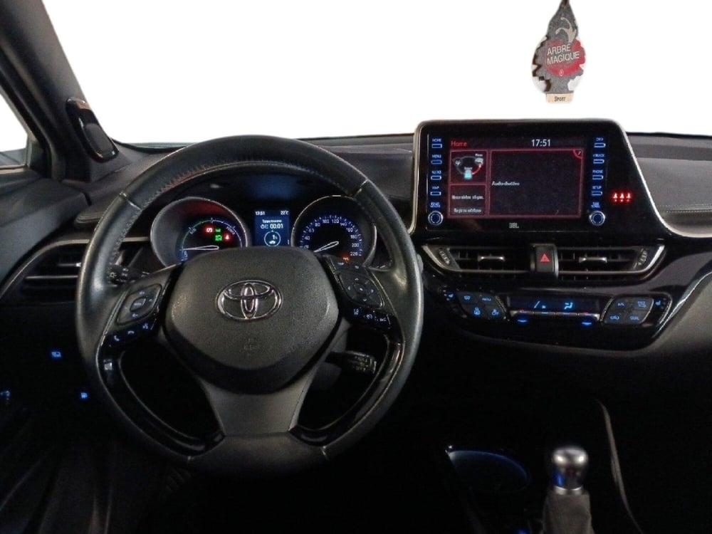 Toyota Toyota C-HR usata a Milano (16)