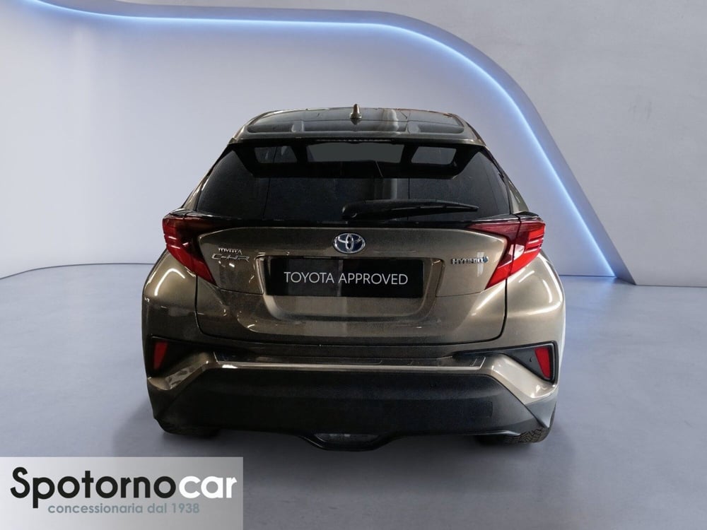 Toyota Toyota C-HR usata a Milano (4)