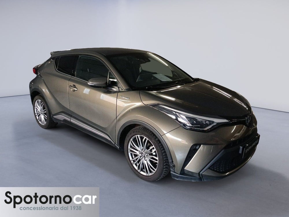 Toyota Toyota C-HR usata a Milano (7)