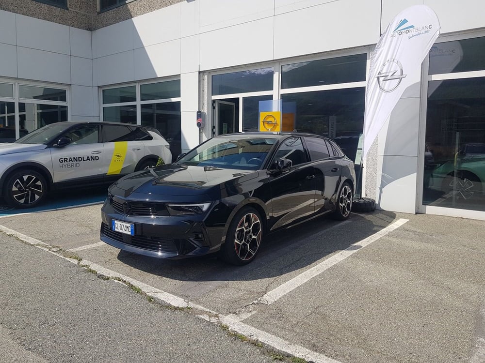 Opel Astra usata a Aosta