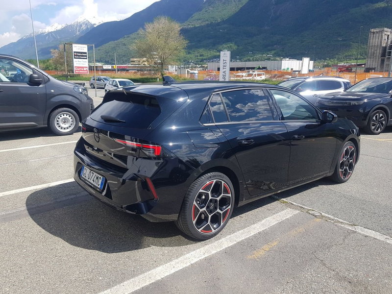 Opel Astra usata a Aosta (4)