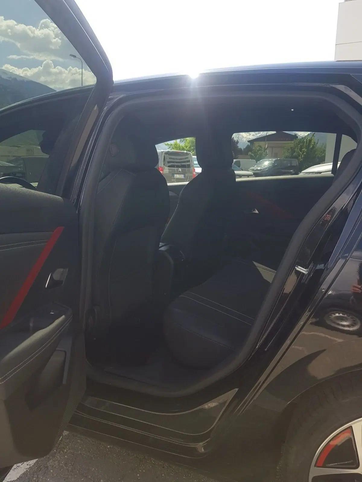 Opel Astra usata a Aosta (9)