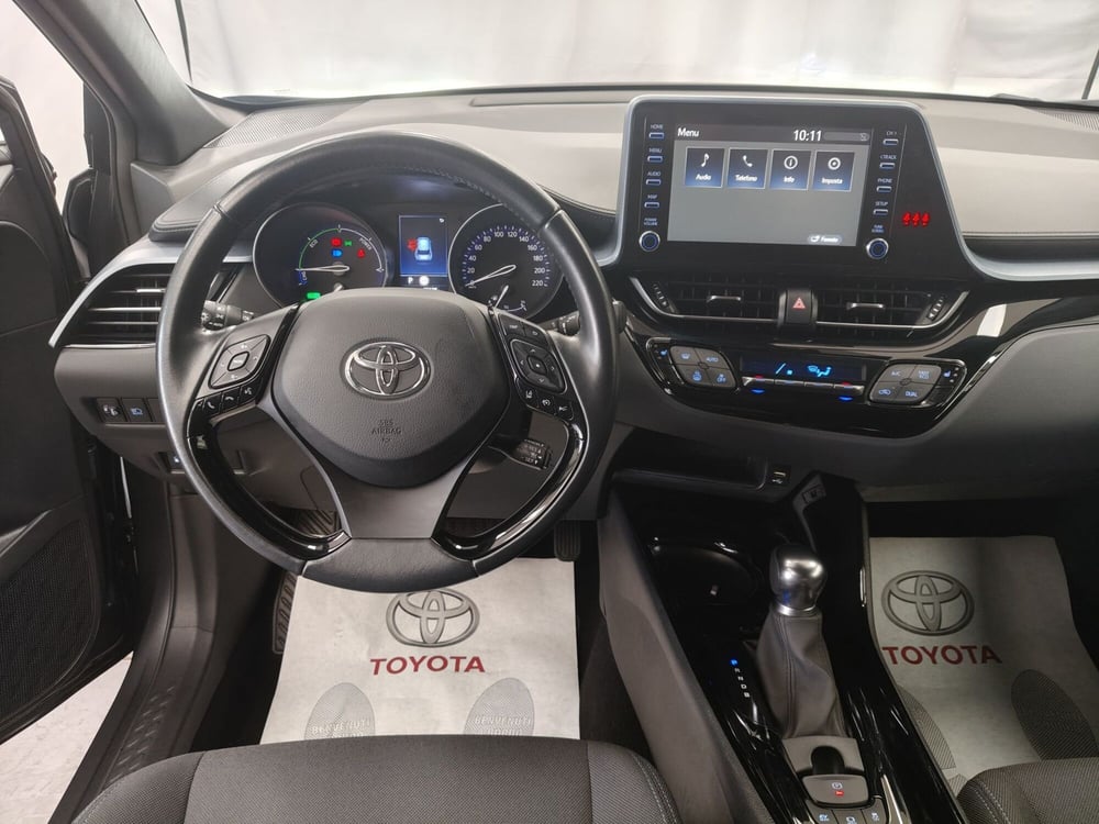 Toyota Toyota C-HR usata a Frosinone (10)