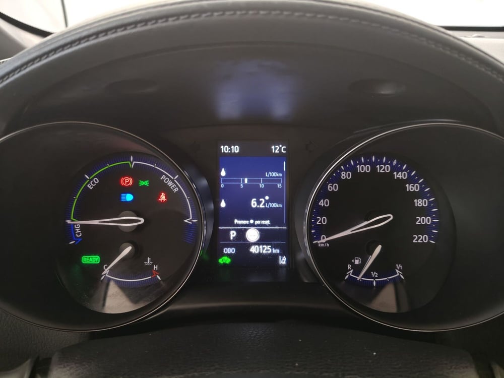 Toyota Toyota C-HR usata a Frosinone (16)
