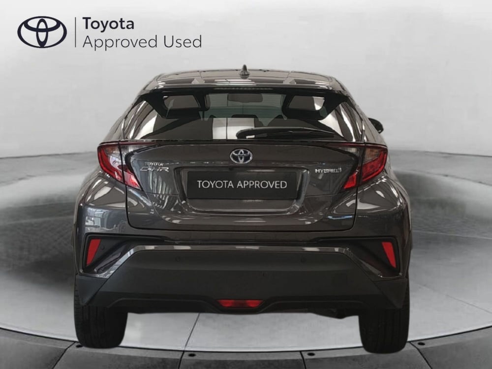 Toyota Toyota C-HR usata a Frosinone (4)