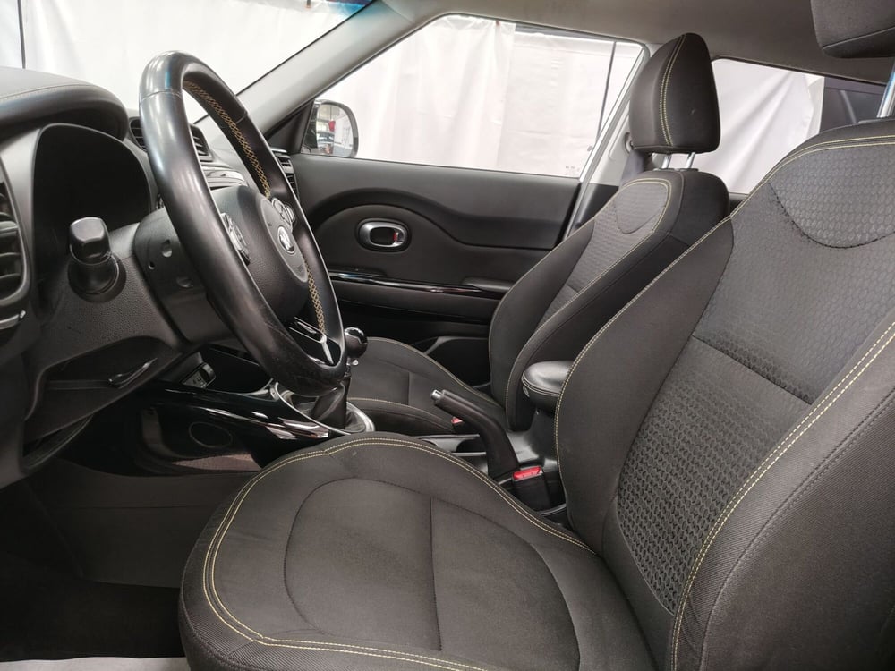 Kia Soul usata a Roma (13)