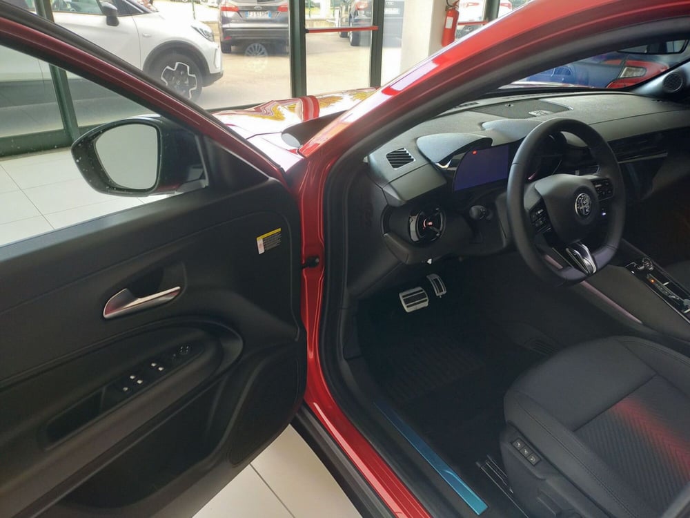Alfa Romeo Junior nuova a Reggio Emilia (9)