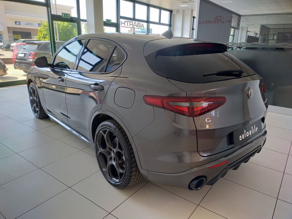 Alfa Romeo Stelvio usata a Reggio Emilia (6)