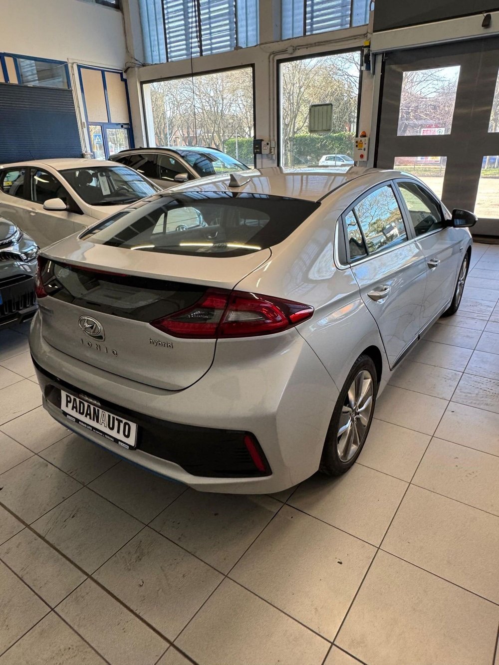 Hyundai Ioniq usata a Ferrara (5)
