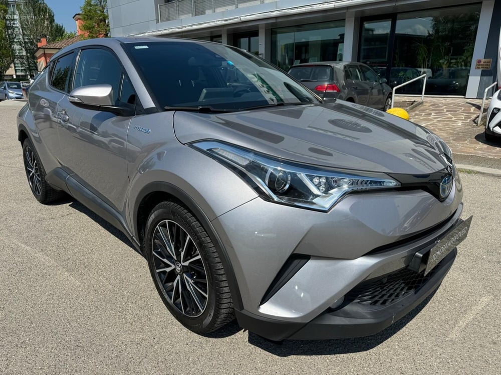 Toyota Toyota C-HR usata a Modena (4)