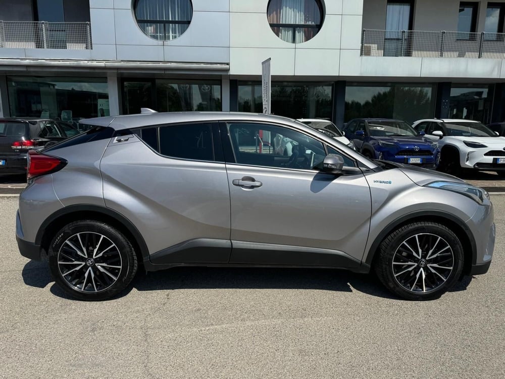 Toyota Toyota C-HR usata a Modena (5)