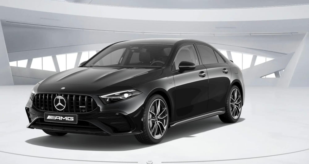 Mercedes-Benz Classe A Sedan nuova a Bergamo (7)